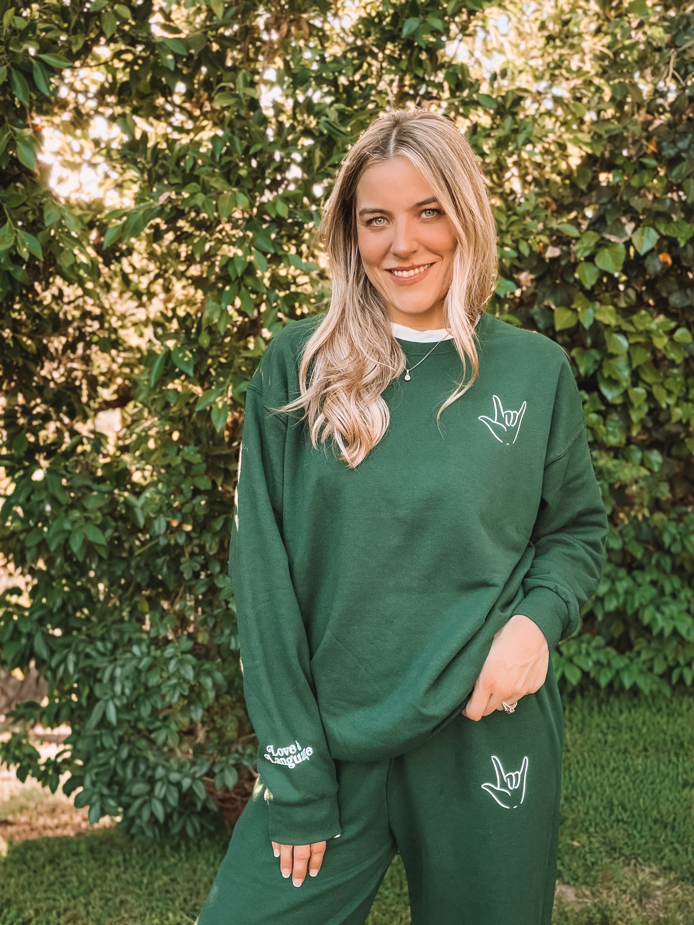The World Would Be a Better Place Forest Green Crewneck – The LA